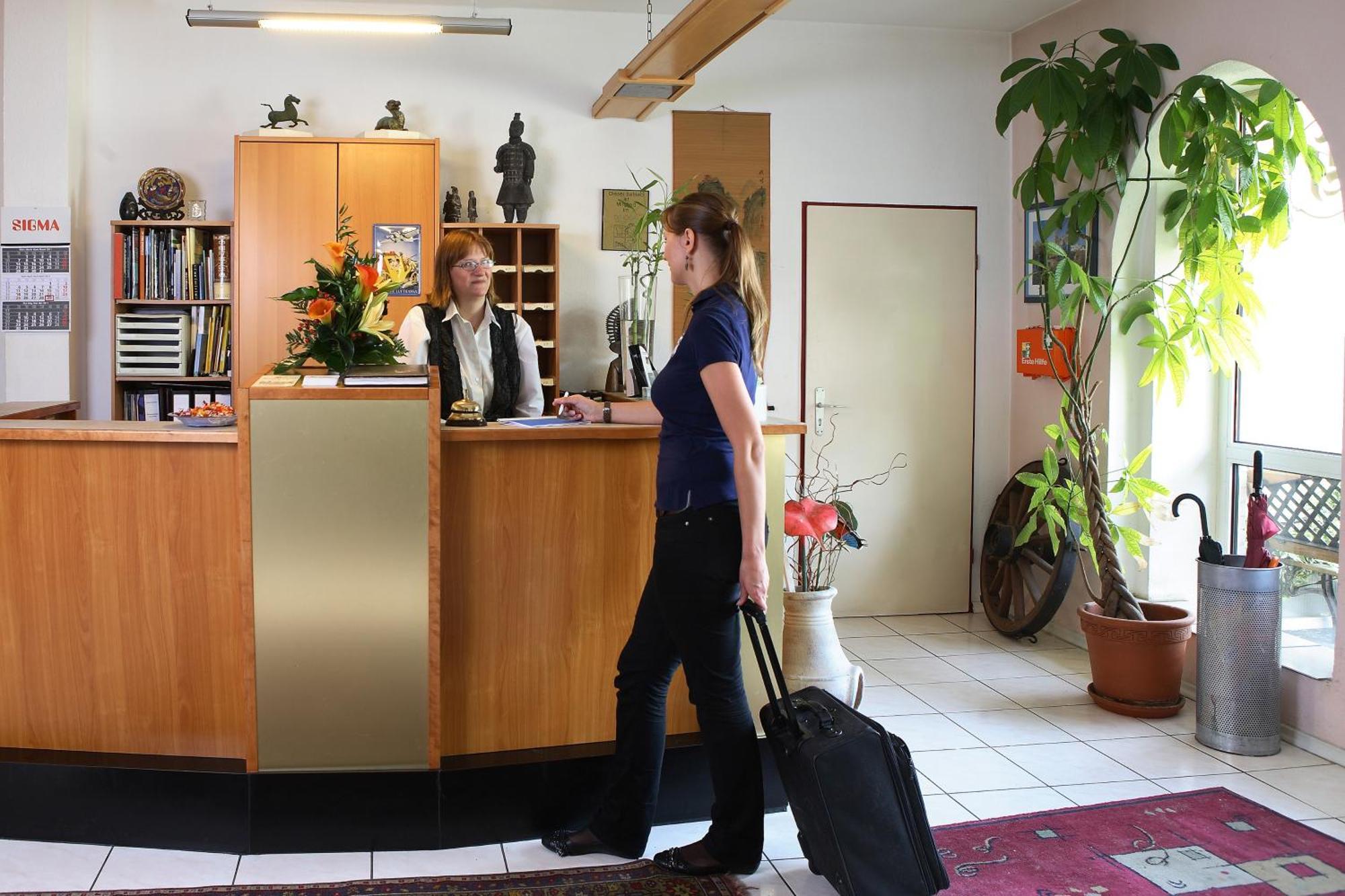 Hotel Harsshof Salzgitter Exteriör bild