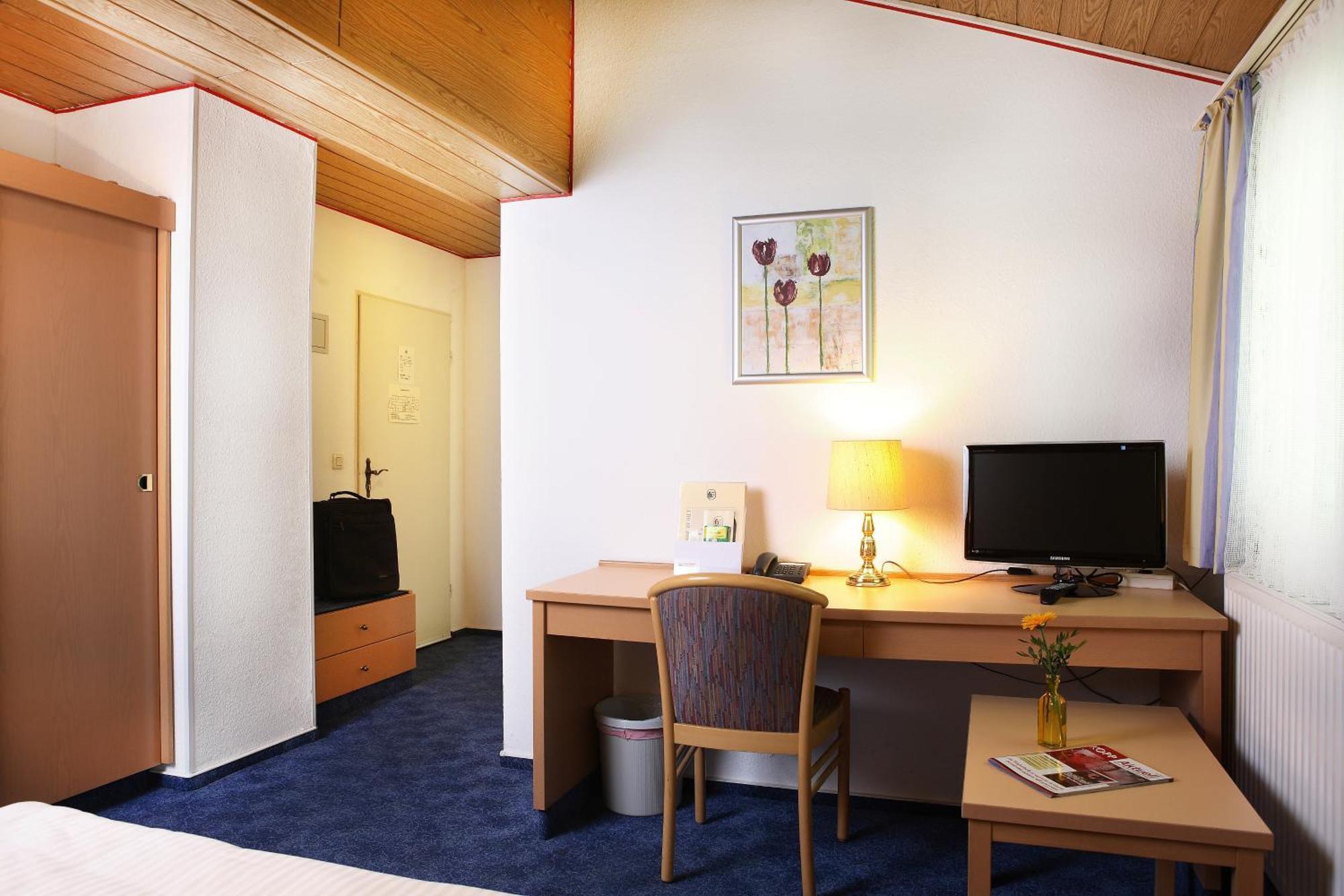 Hotel Harsshof Salzgitter Exteriör bild