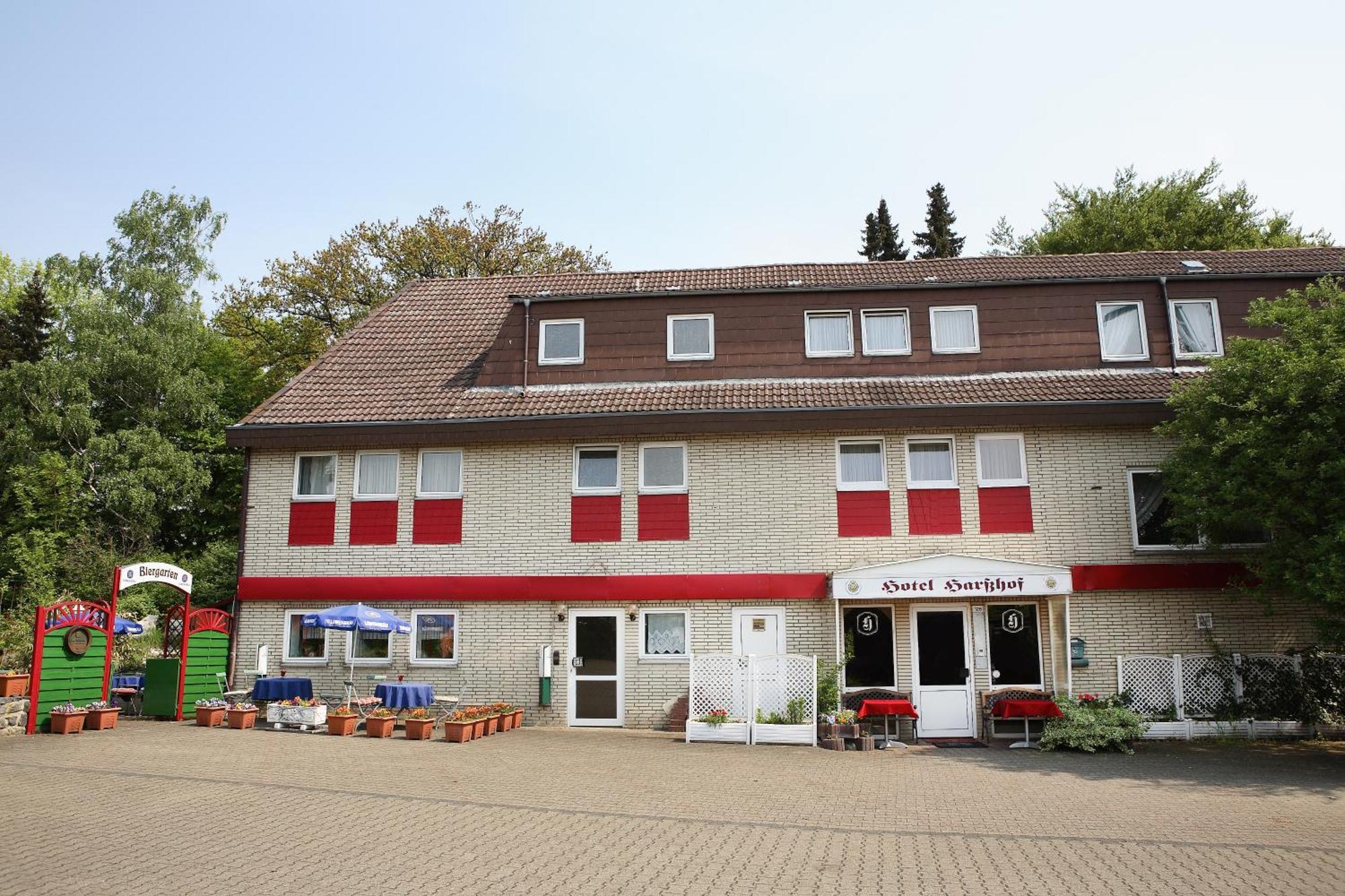 Hotel Harsshof Salzgitter Exteriör bild