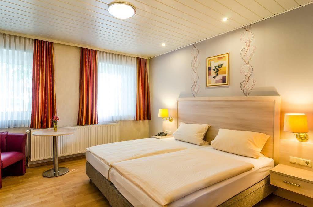 Hotel Harsshof Salzgitter Exteriör bild